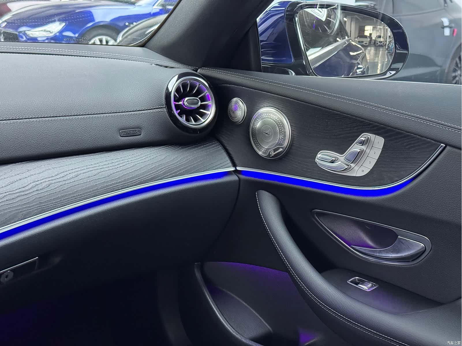 Mercedes-Benz E-Class, 2021 12