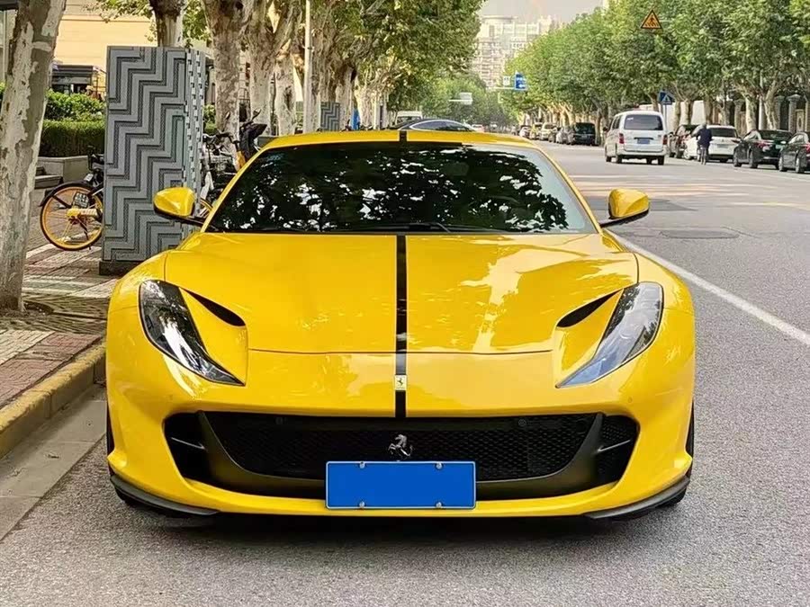 Ferrari 812 2018, фото 5