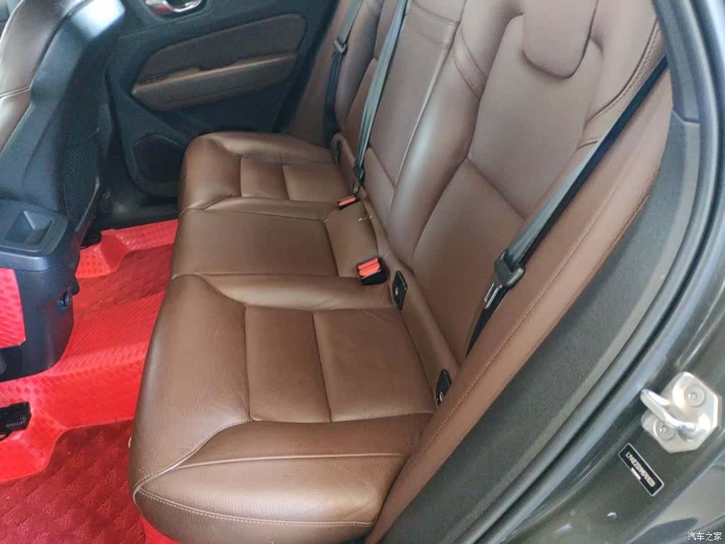 Volvo XC60, 2021 13