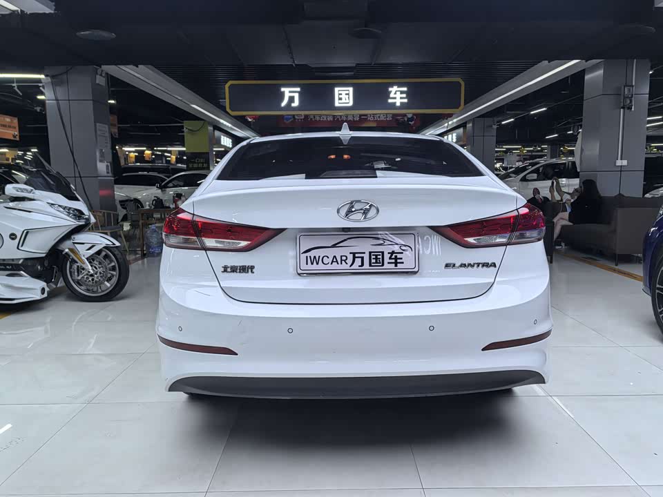 Hyundai Lead Hyundai Lead