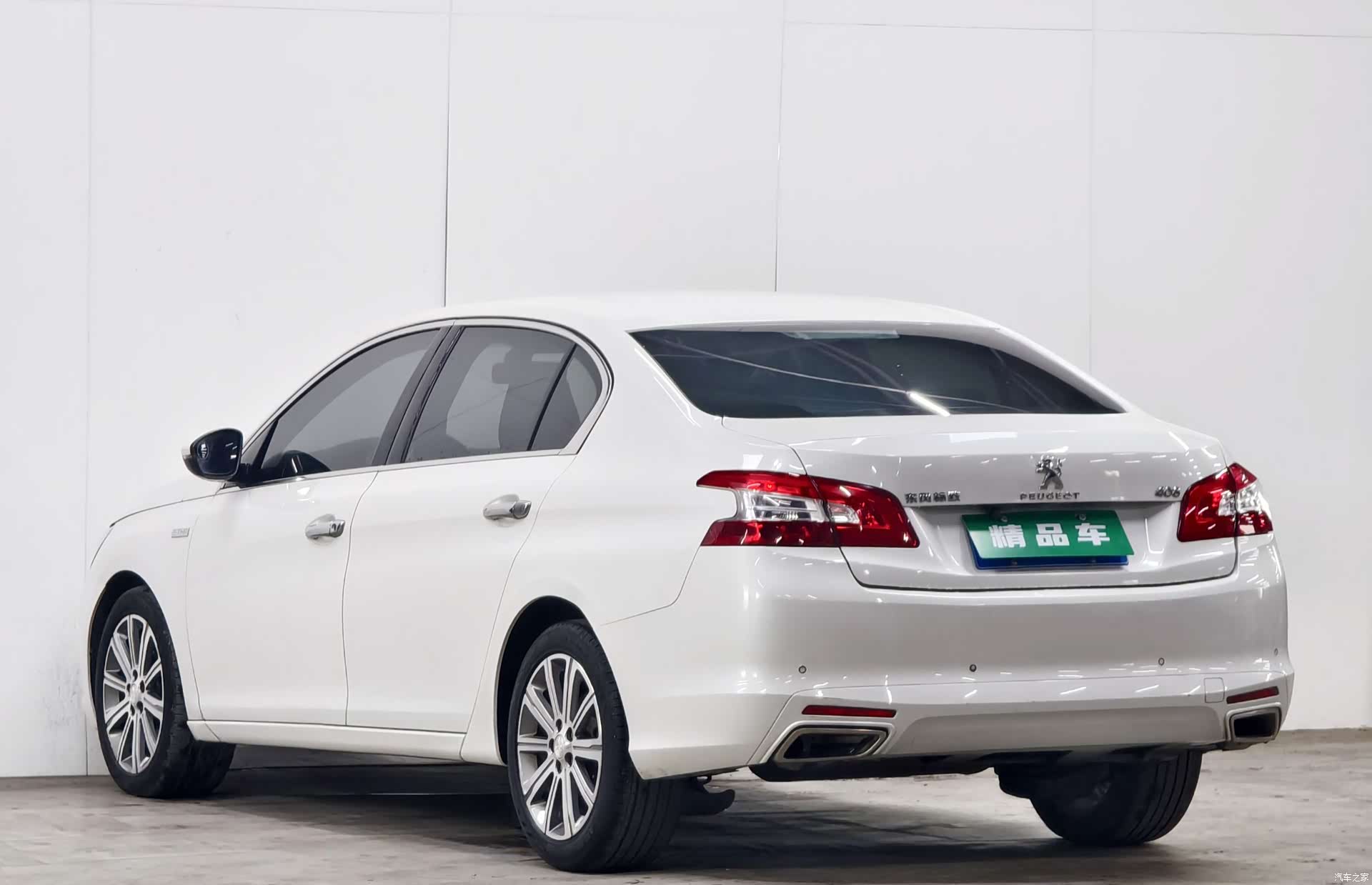 Peugeot 408, 2016 6