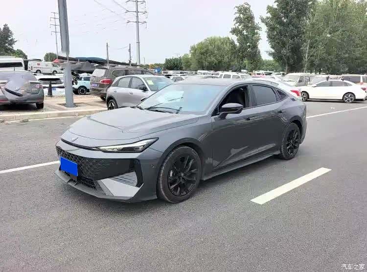 Changan UNI-V, 2024 1