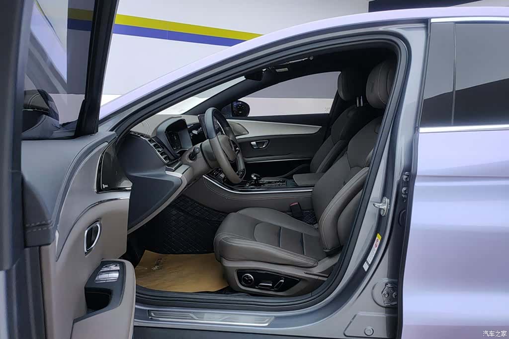 BYD Han, 2021 9
