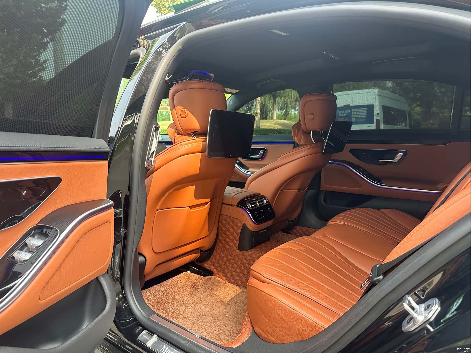 Mercedes-Benz S-Class, 2024 все фото