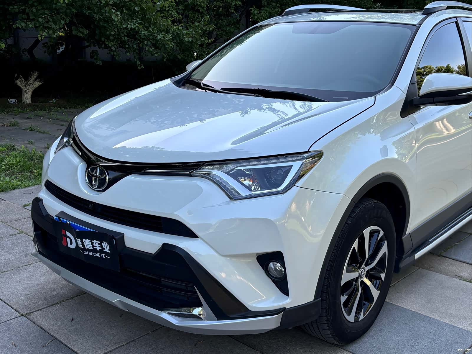 Toyota RAV4, 2018 4
