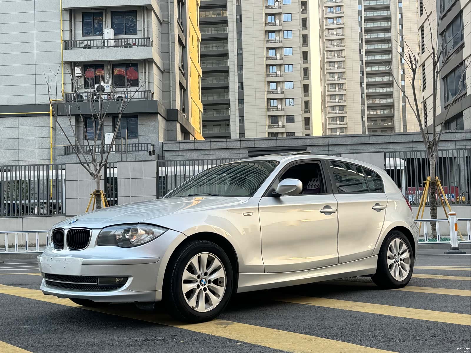 BMW 1 Series, 2011 1