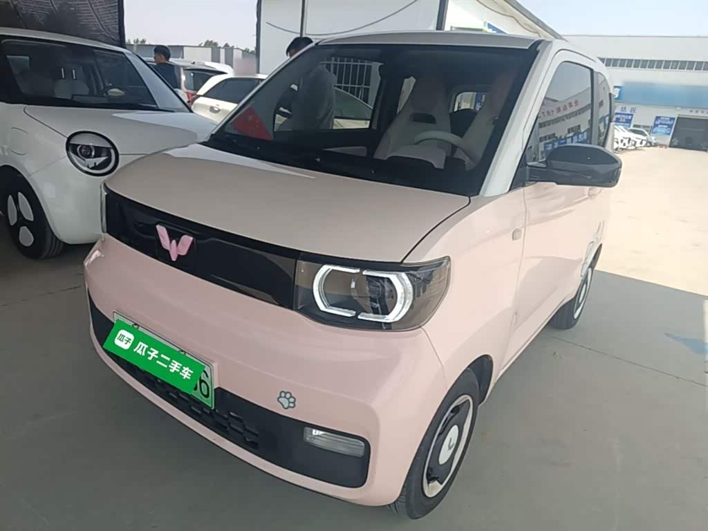 Wuling Mini EV