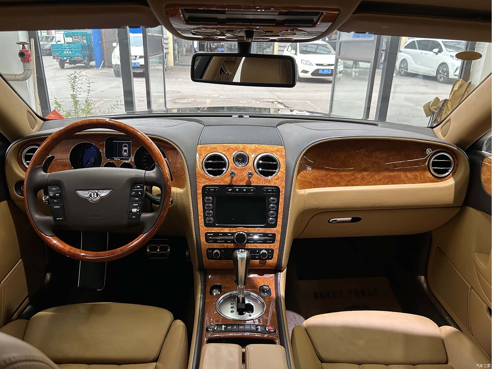 Bentley Flying Spur, 2007 8