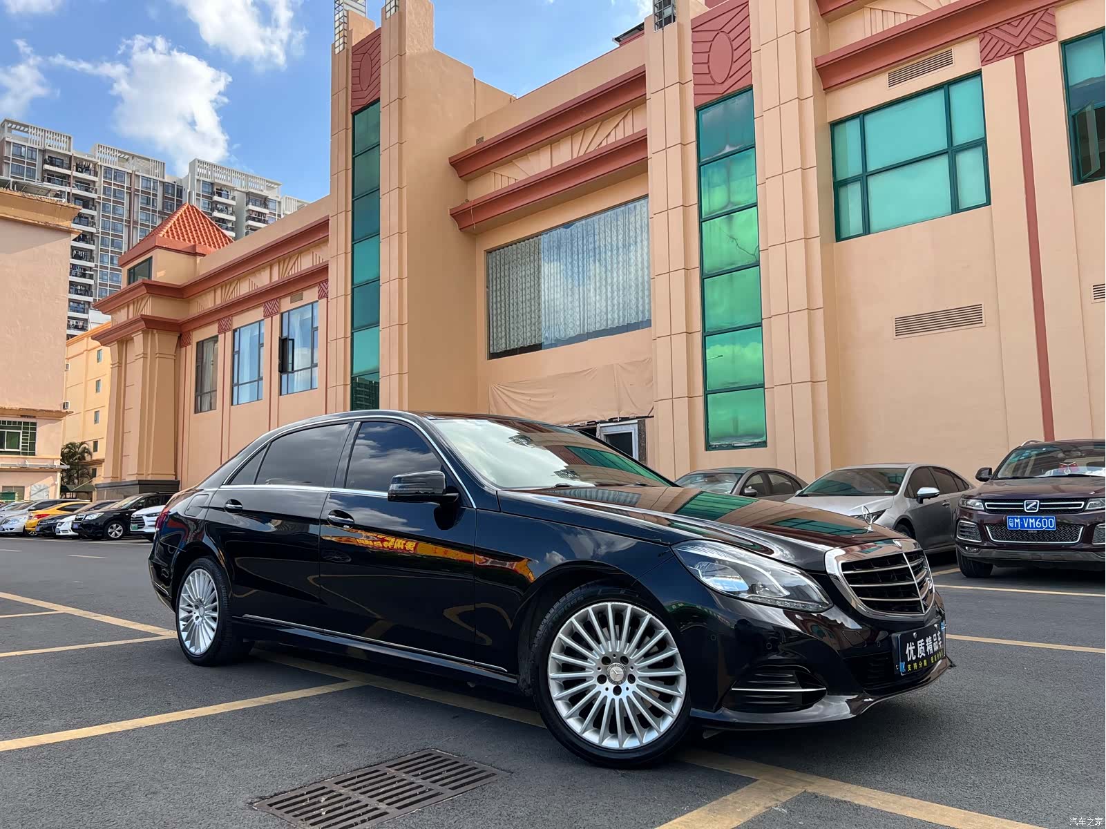 Mercedes-Benz E-Class, 2015 3