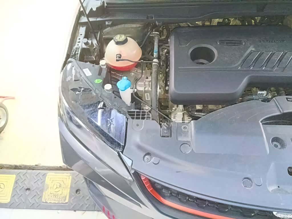 Geely Coolray, 2023 21