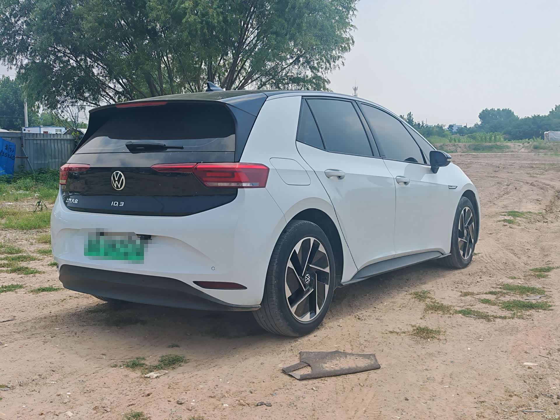 Volkswagen ID.3, 2023 4