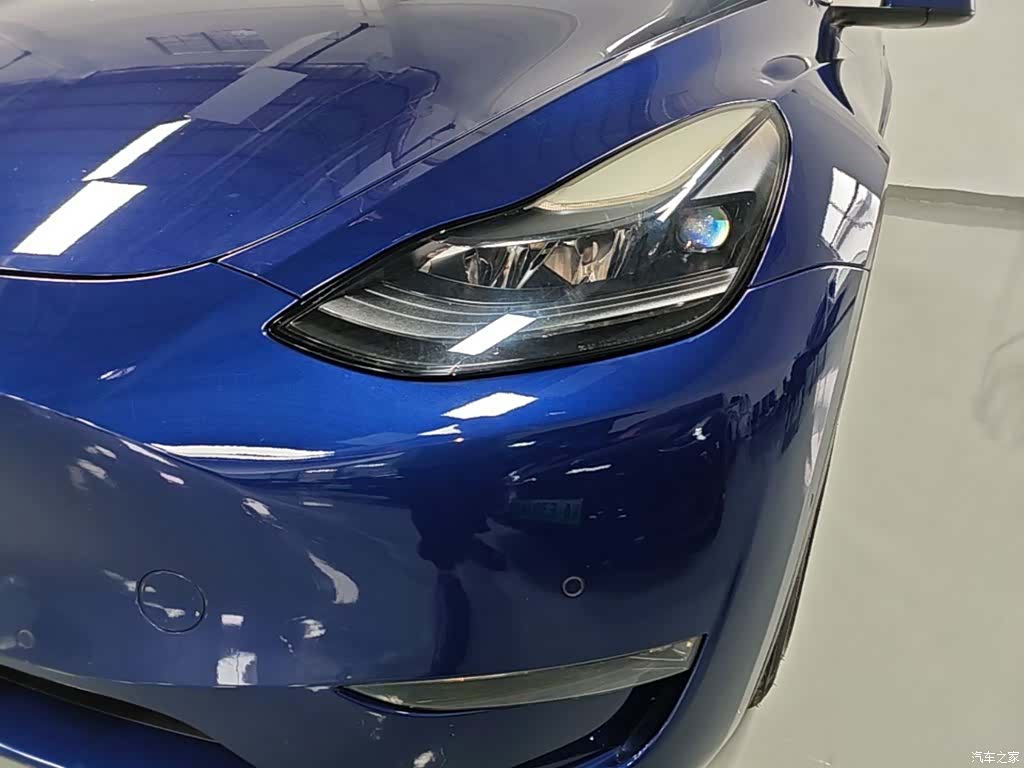 Tesla Model Y, 2021 24