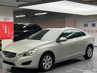 Volvo S60 2011 2.0T 3.30