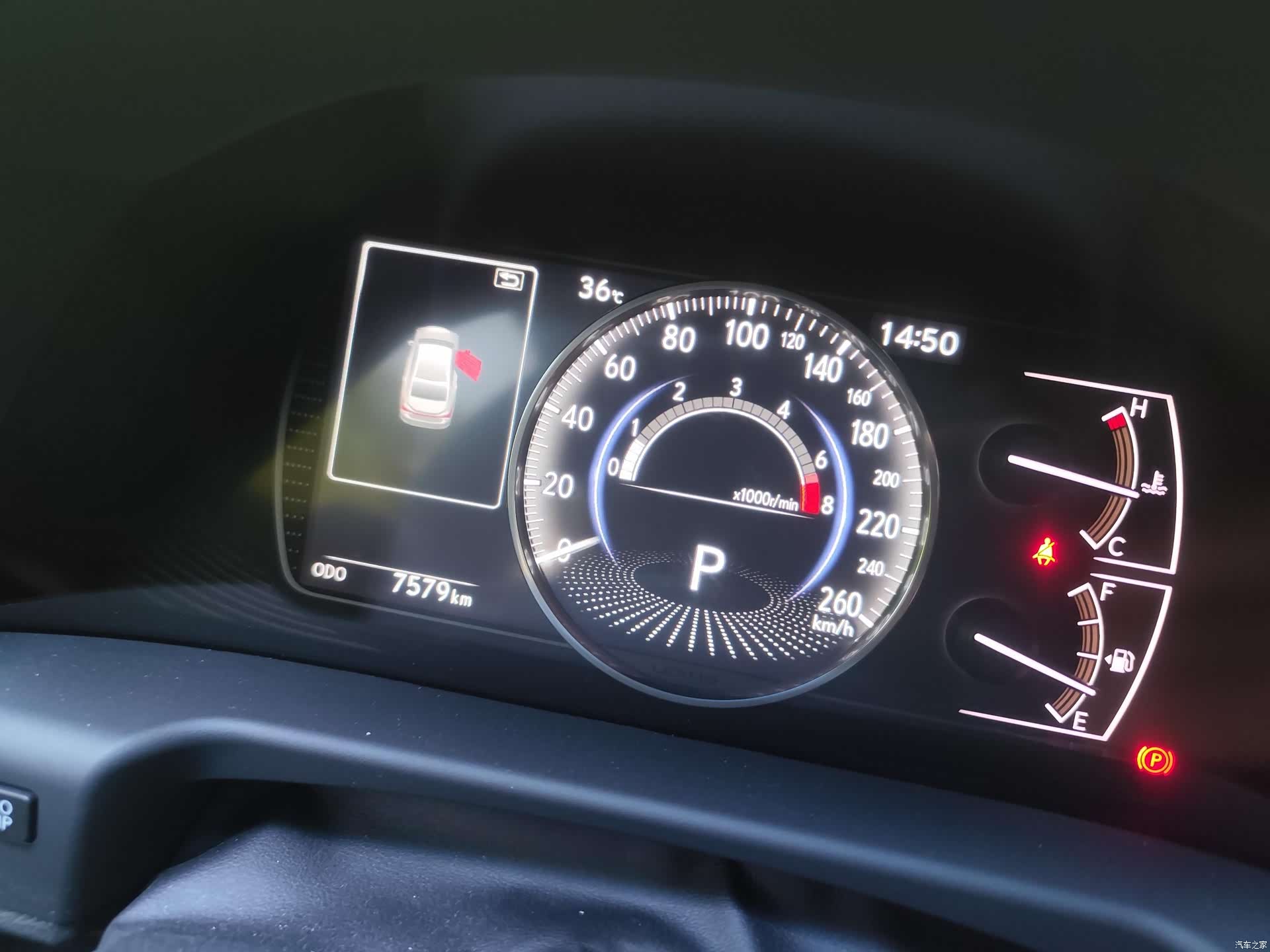 Lexus ES, 2025 все фото