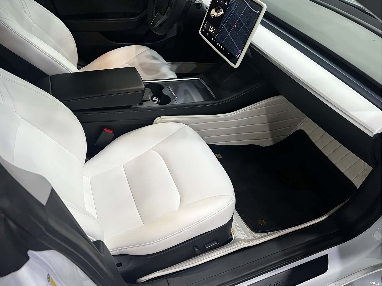 Tesla Model 3, 2021 12