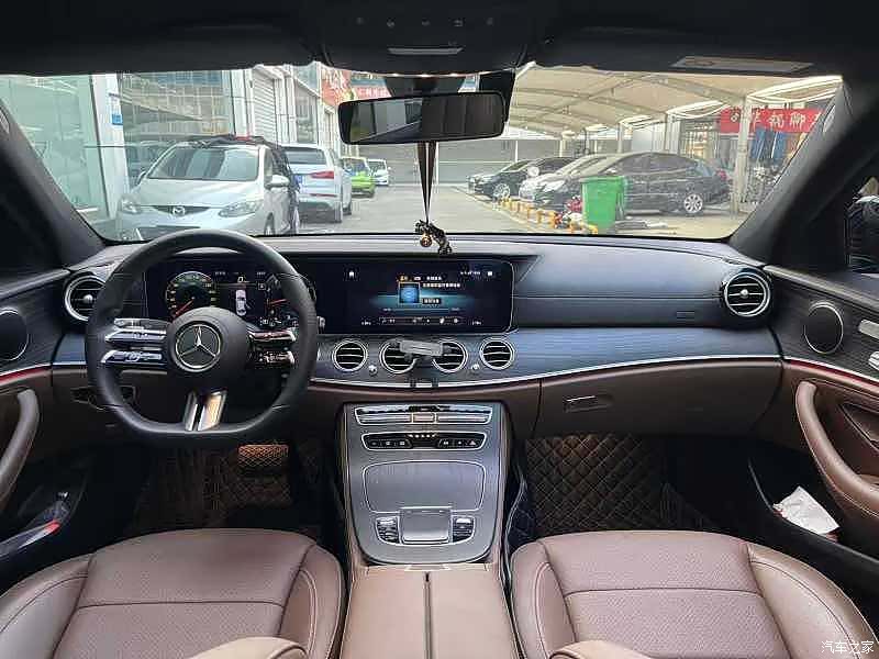 Mercedes-Benz E-Class, 2022 6