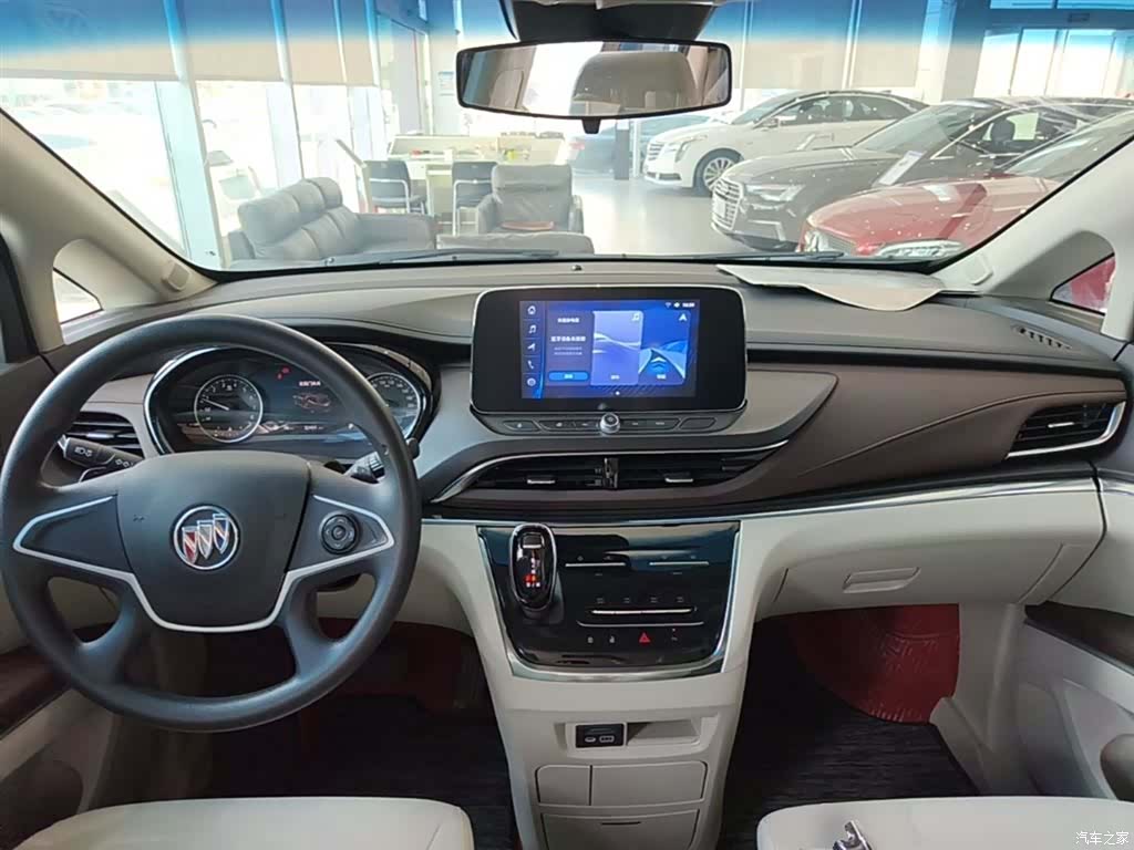 Buick GL8, 2025 10