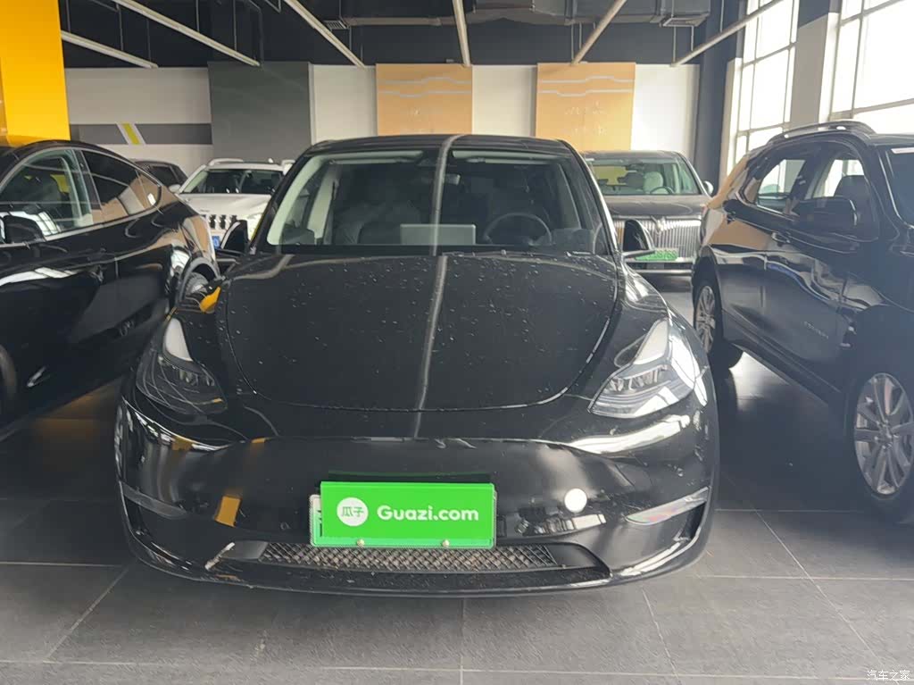 Tesla Model Y, 2024 8