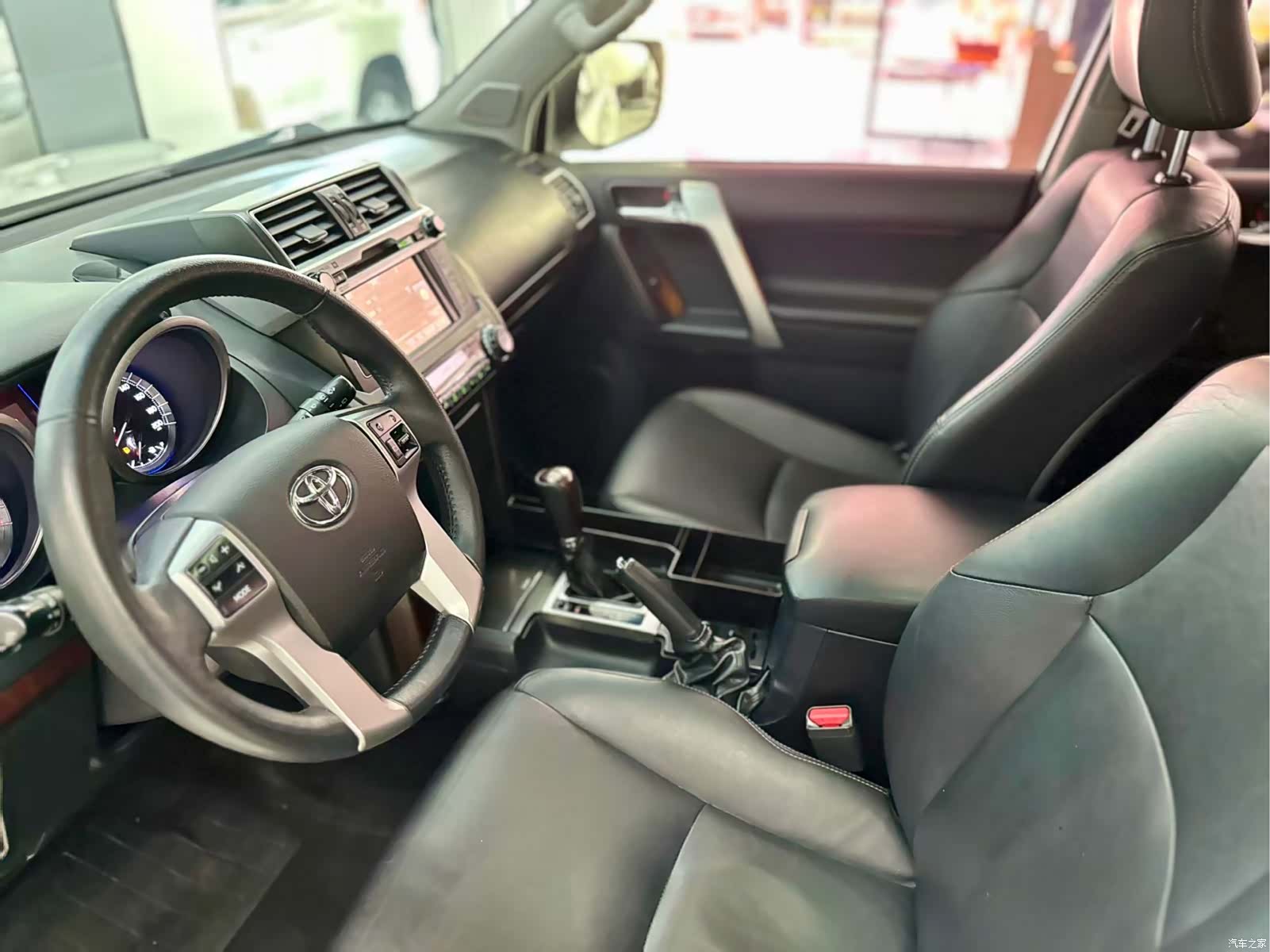 Toyota Prado, 2017 10