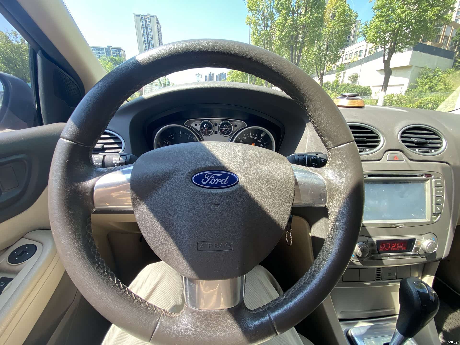 Ford Focus, 2014 6