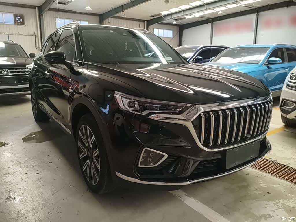 Hongqi HS5, 2022 4