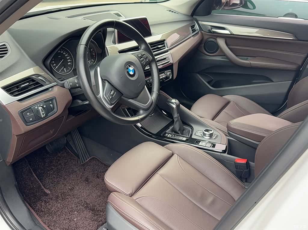 BMW X1, 2018 9