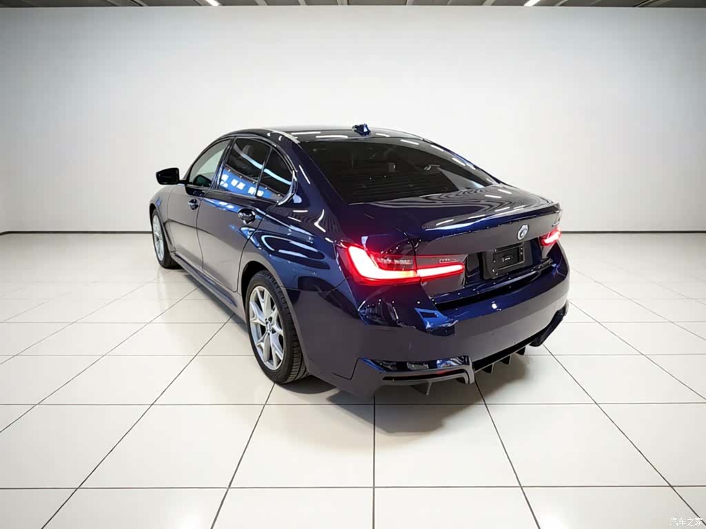 BMW i3, 2025 все фото