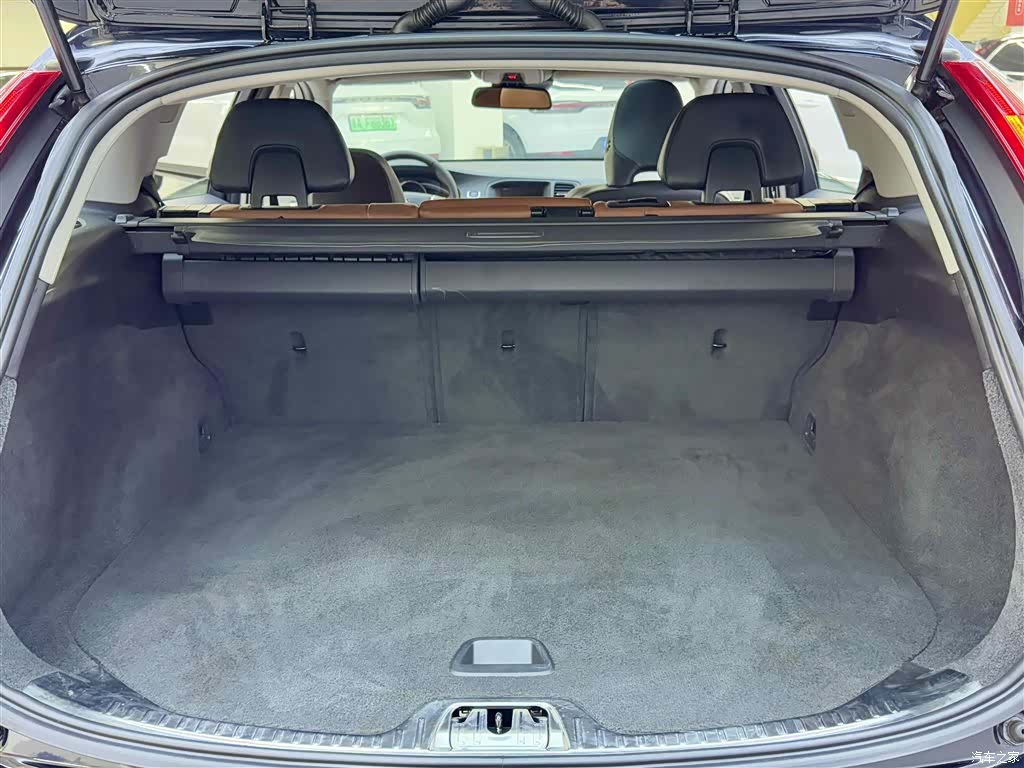 Volvo V60, 2014 12