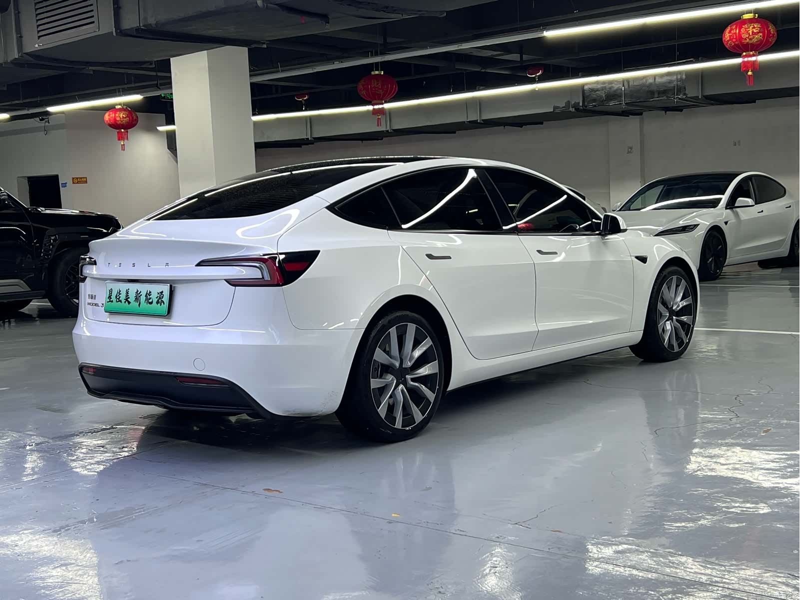 Tesla Model 3, 2025 14