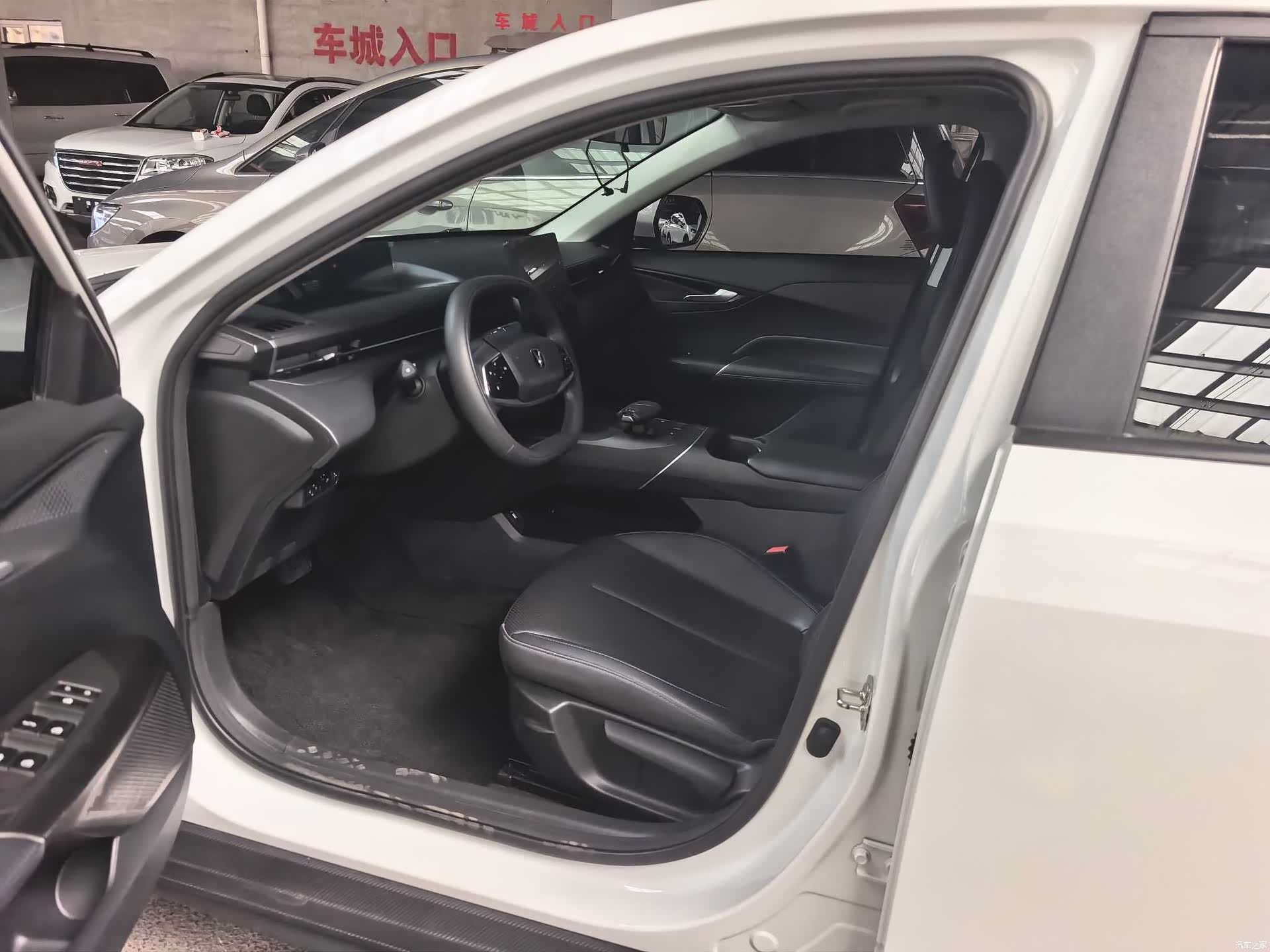 Changan NE, 2023 все фото