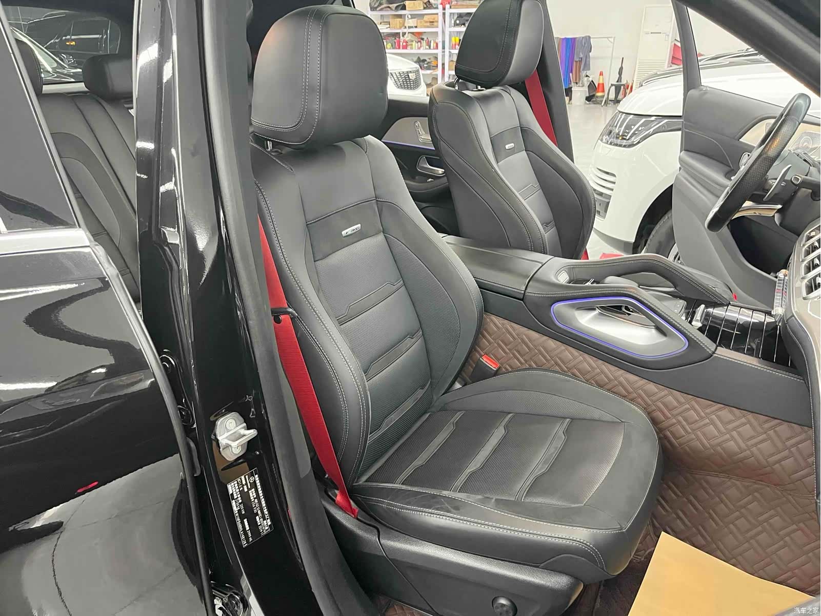 Mercedes-Benz GLE, 2020 16