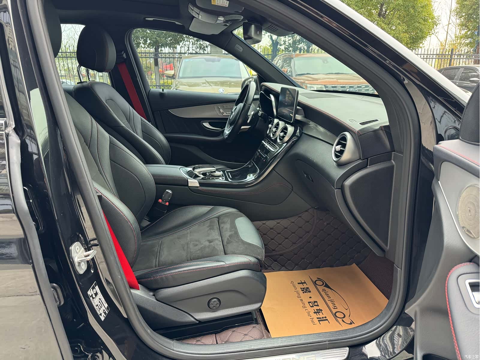 Mercedes-Benz GLC, 2017 16