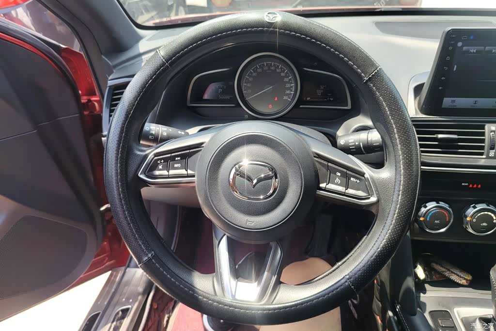 Mazda CX-4, 2021 15