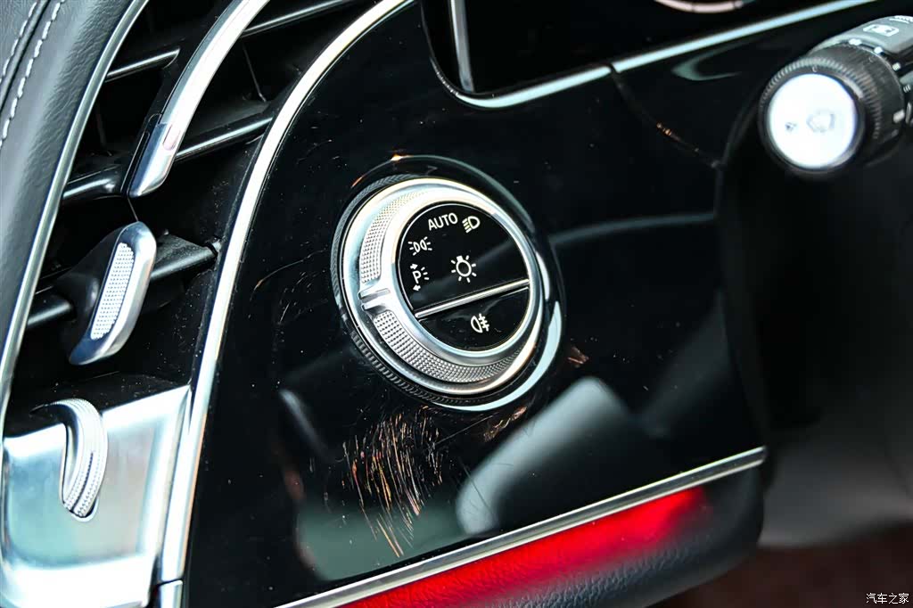 Mercedes-Benz E-Class, 2024 25