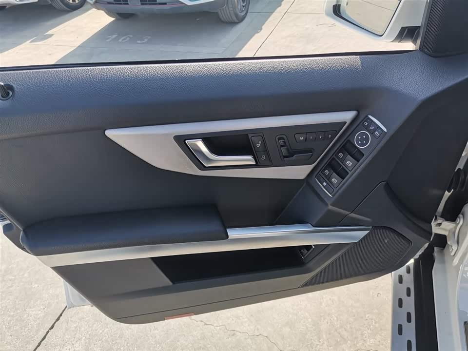 Mercedes-Benz GLK class