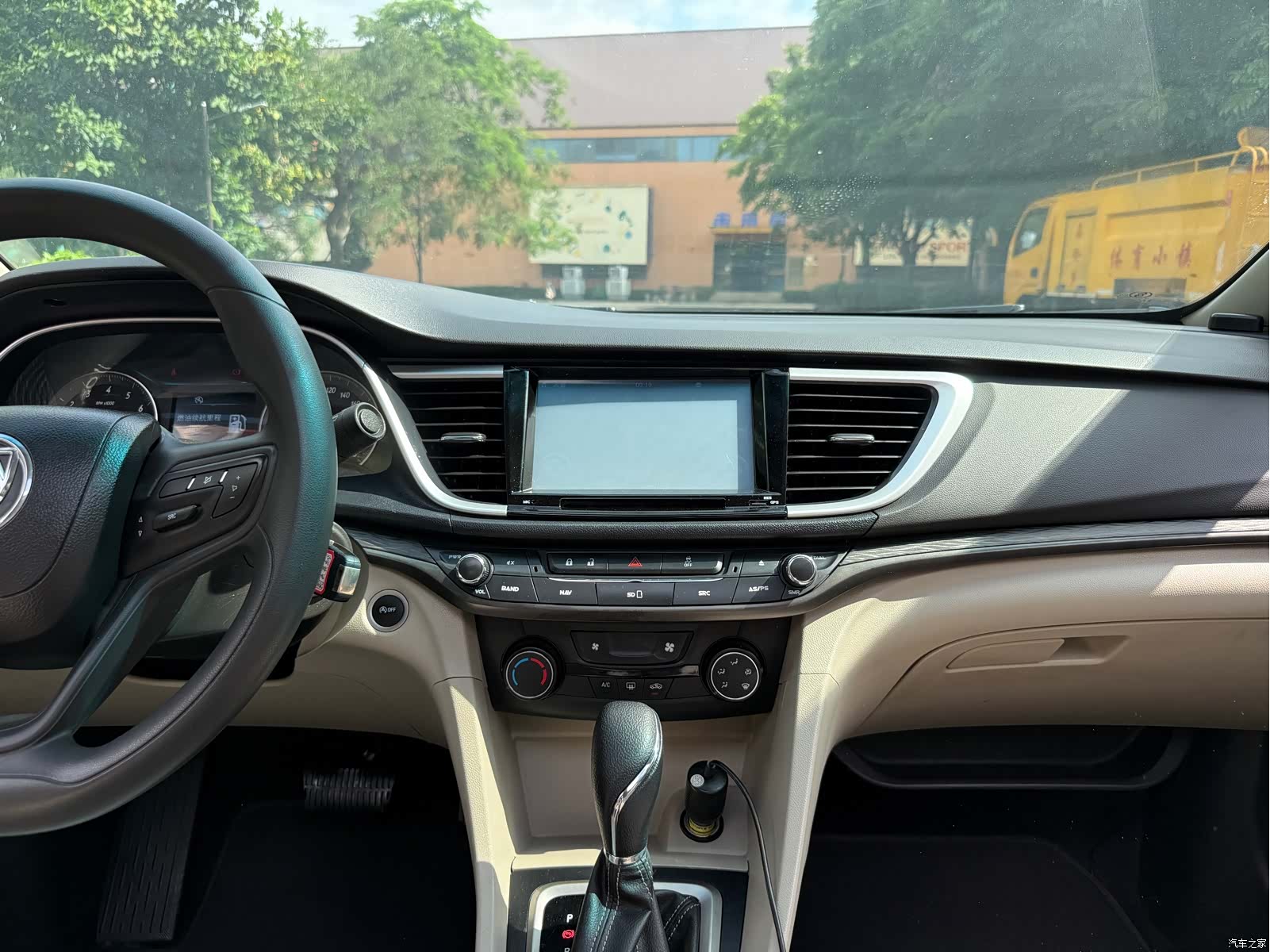 Buick 15N, 2016 12