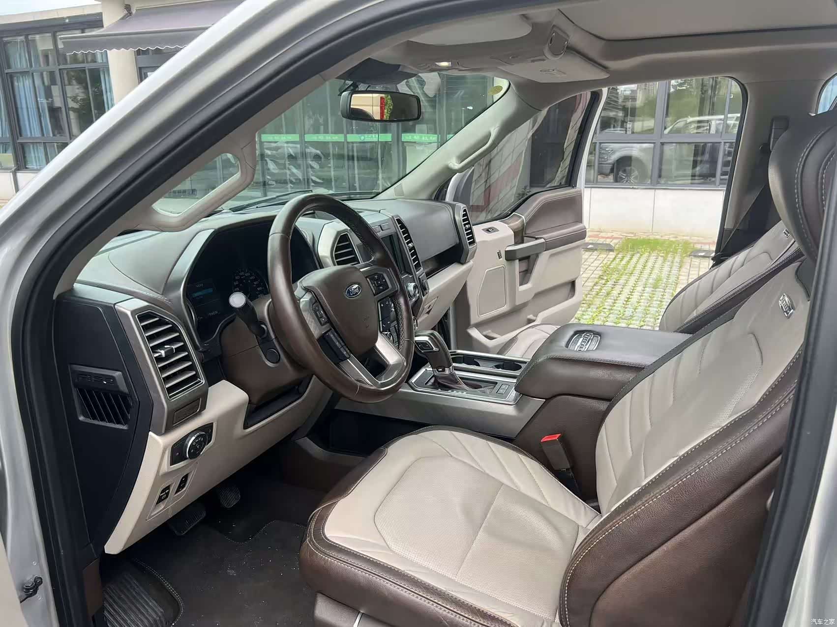 Ford F-150, 2020 12
