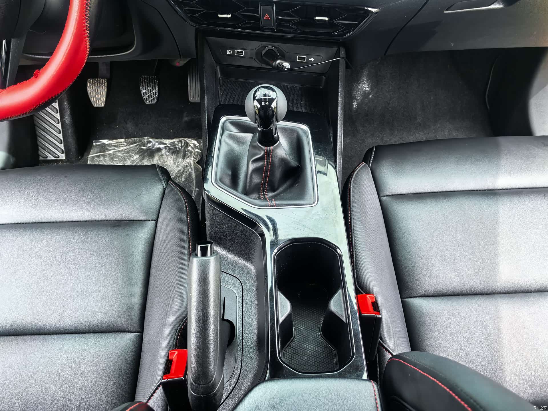 MG MG5, 2021 8