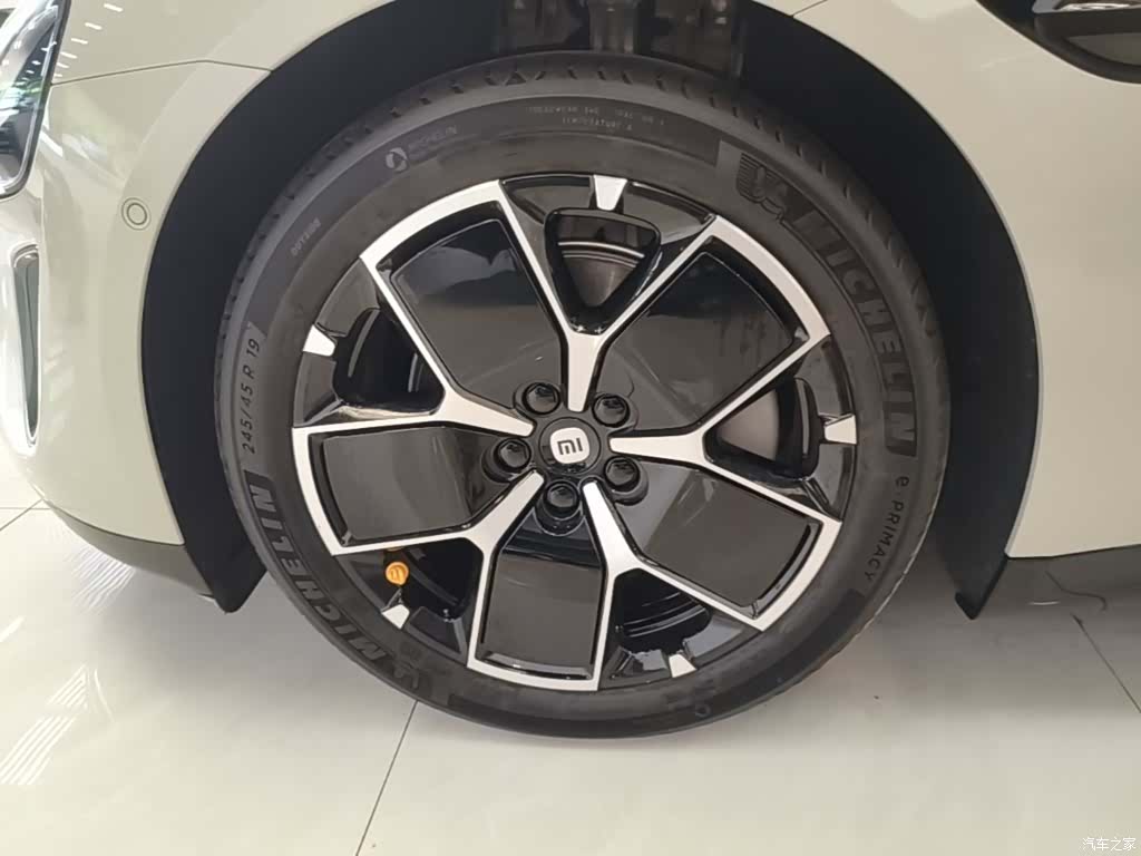 Xiaomi SU7, 2024 23