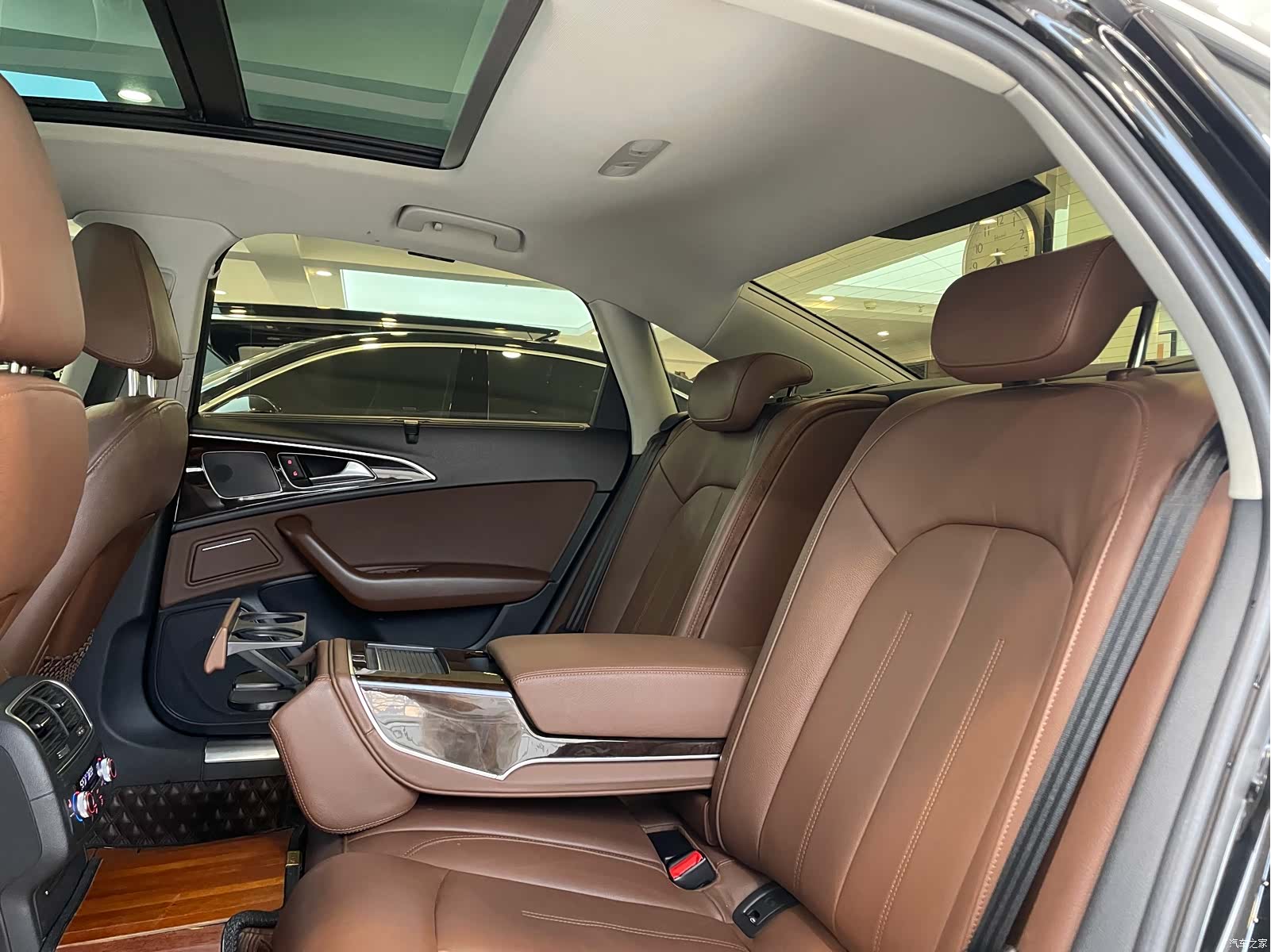 Audi A6L, 2017 14