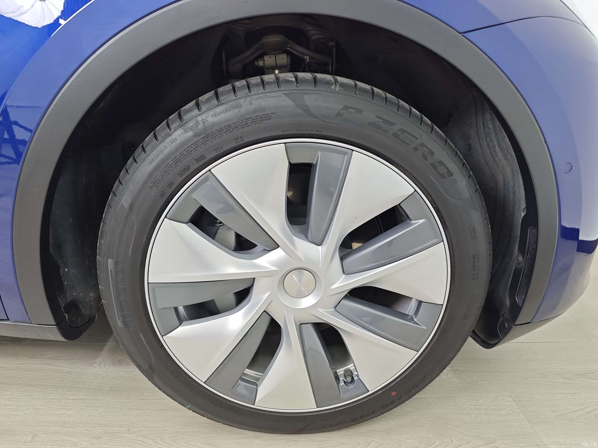 Tesla Model Y, 2022 51