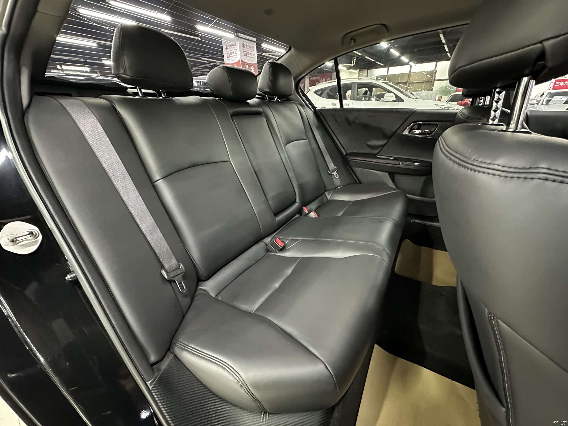 Honda Accord, 2018 11