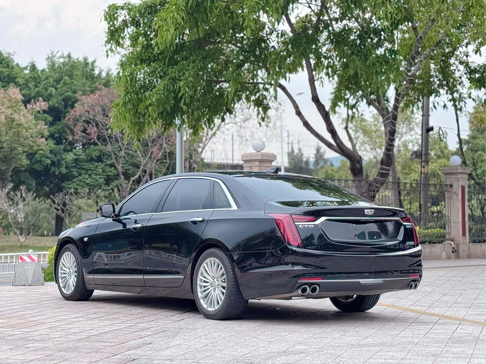 Cadillac CT6, 2021 4