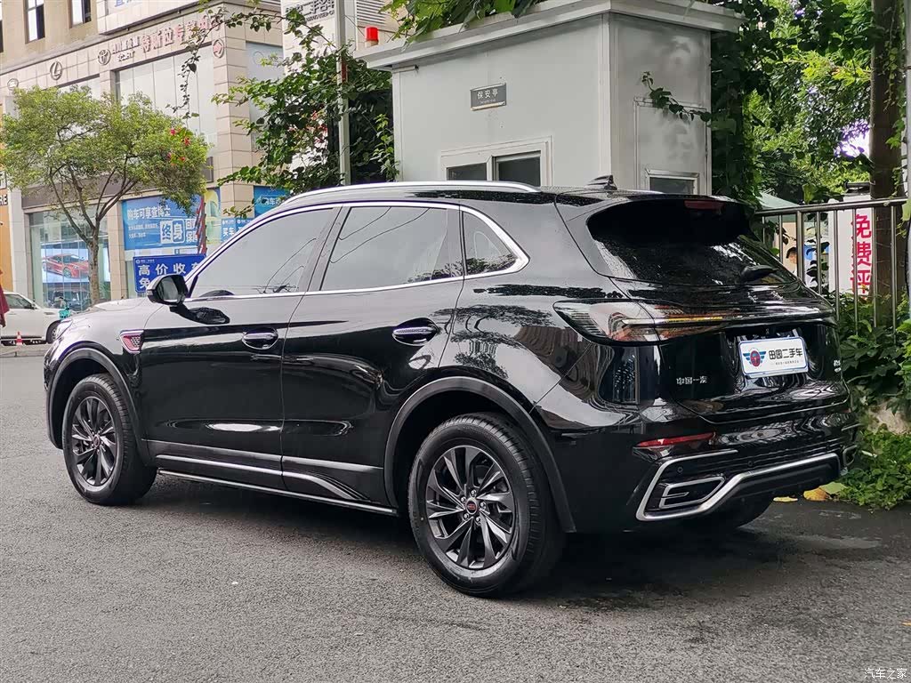Hongqi HS5, 2025 4