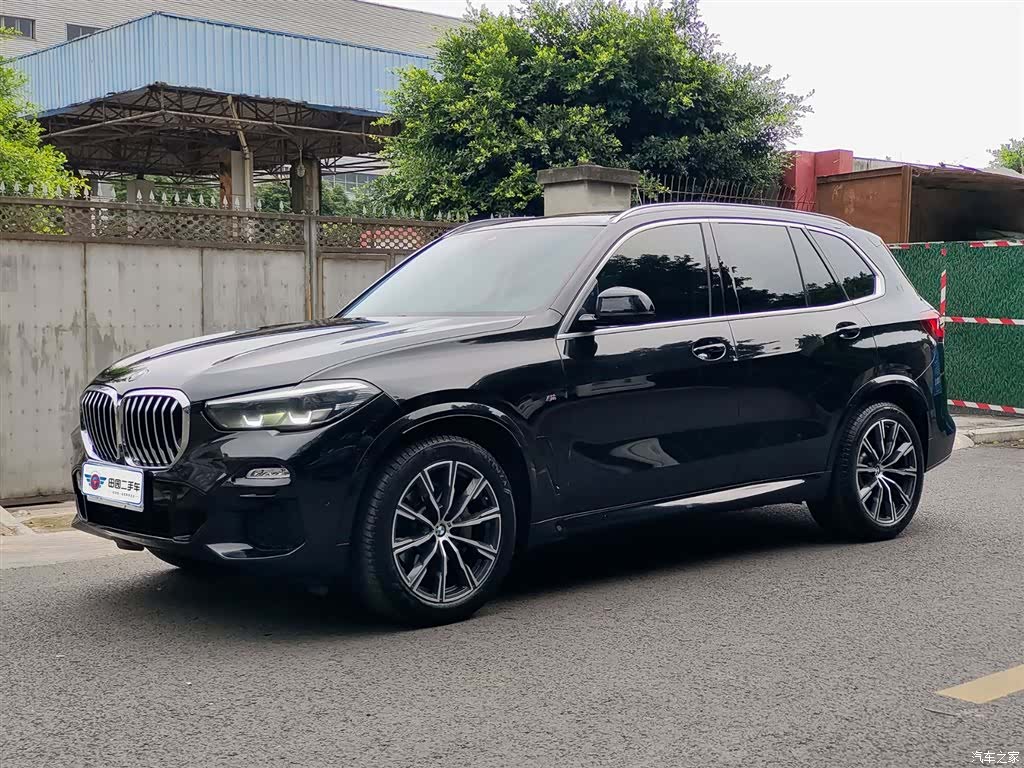 BMW X5, 2021 1