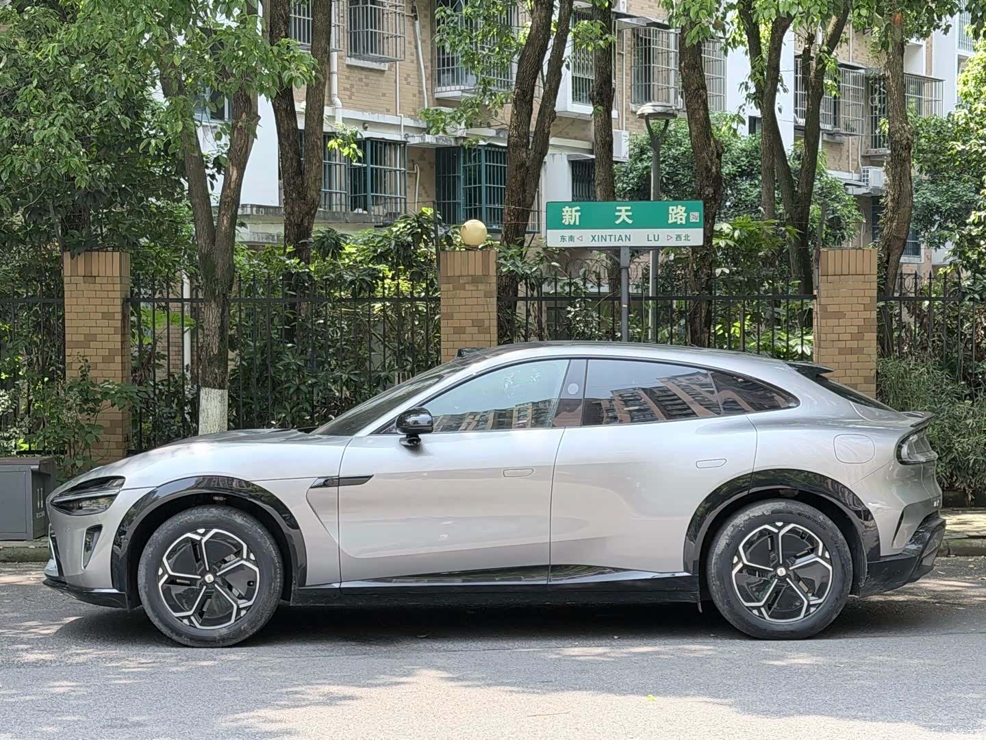 Xiaomi YU7, 2025 14