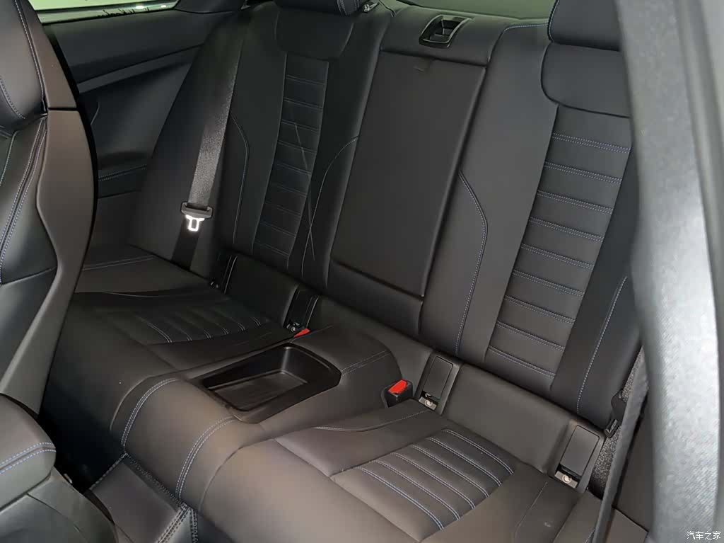 BMW M2, 2025 12