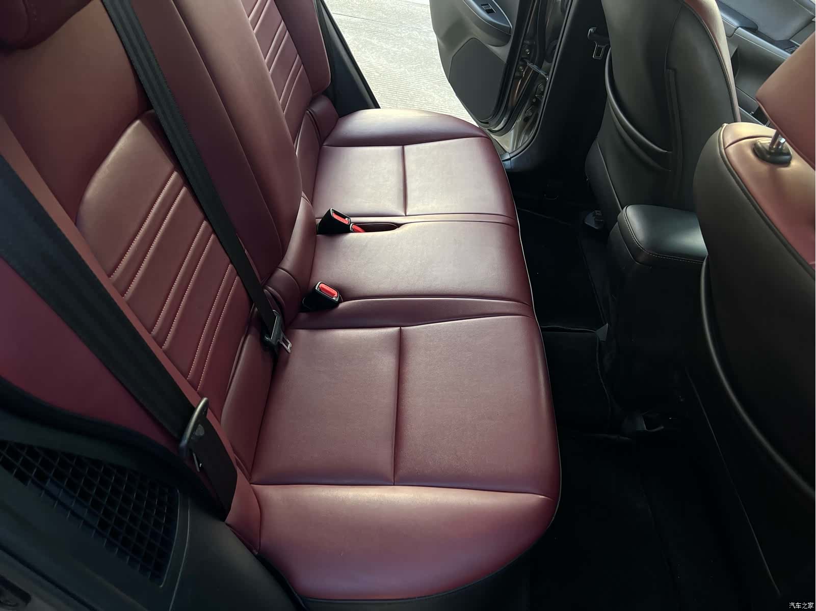 Lexus CT, 2018 11