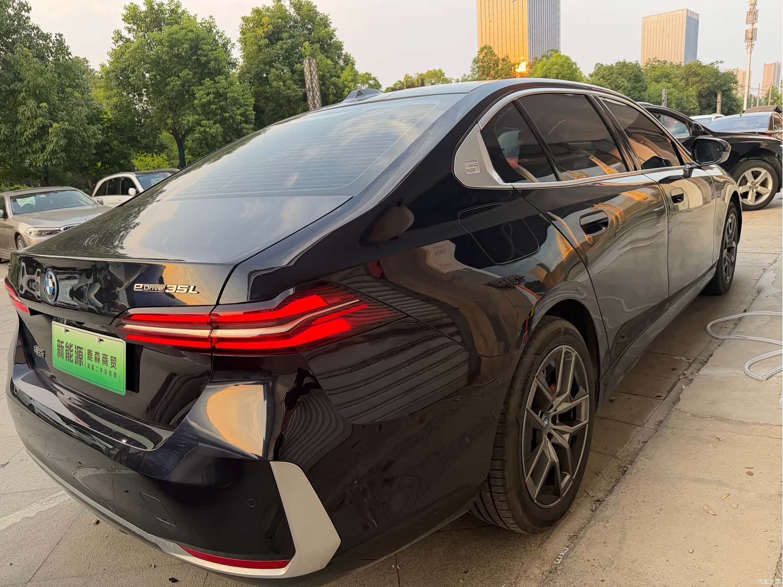 BMW i5, 2025 9