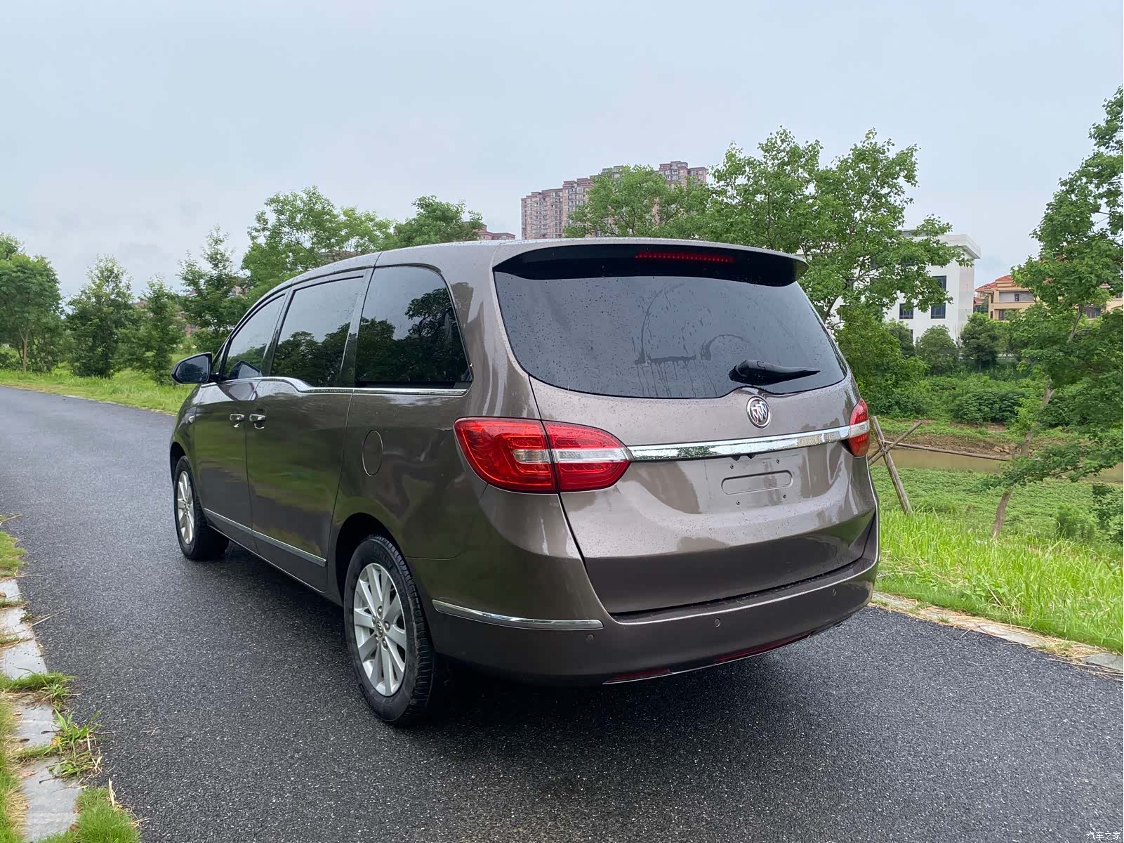 Buick GL8, 2017 7